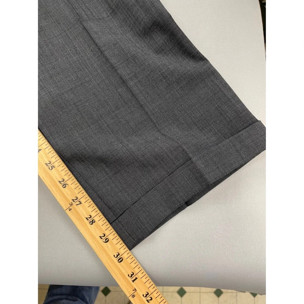 Jos.‎ A. Bank Classic Mens 44L Charcoal Gray 100% Wool Pleated 2 Piece Suit